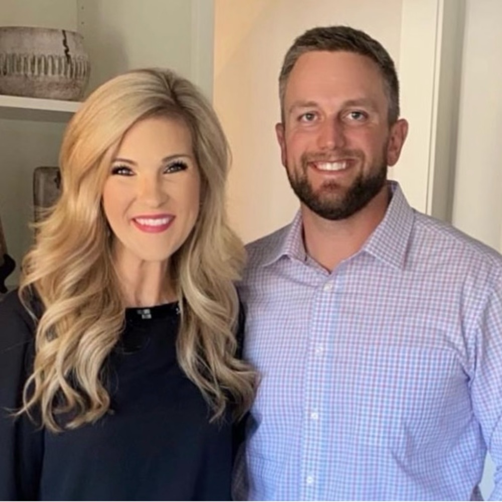 Meet your Posher, Dustin